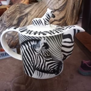 Zebra Teapot by Wild Cafe Paul Cardew 16 oz.